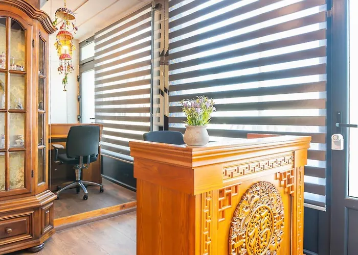 House With The Clocks Appartement Maastricht